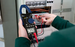 Clamp Meter in multi function application.