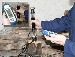 Building Moisture Meter PCE-MMK 1 in Use