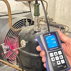 Vibration Analyzer PCE-VM 22 application