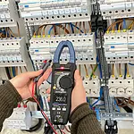 Clamp Meter PCE-DC 25 application