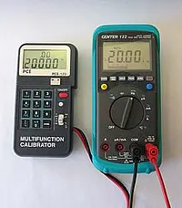 Voltage Calibrator PCE-123 application frequency