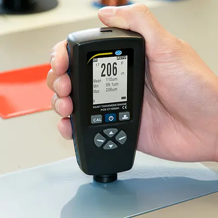 Material Thickness Meter PCE-CT 5000H in Use