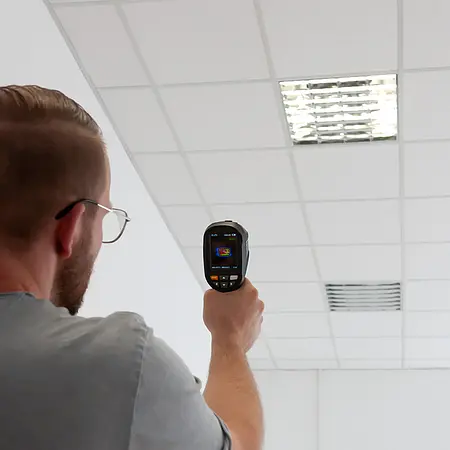 Thermal Imager PCE-TC 30N measurement of a suspended ceiling