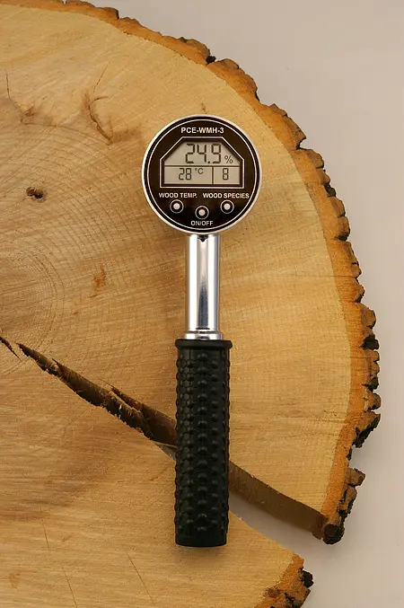 Wall Moisture Meter PCE-WMH-3 on Log