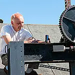 Wall Thickness Gauge in the Field